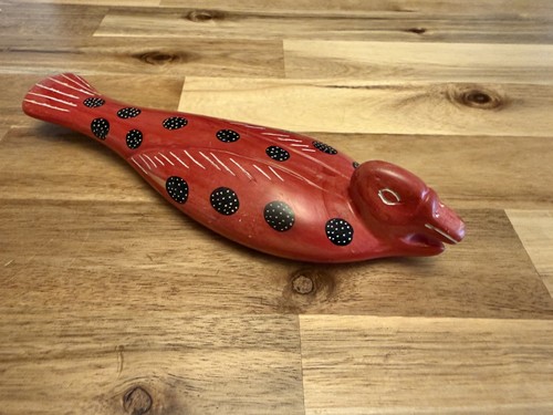 Vintage carved inuit - loon, bird