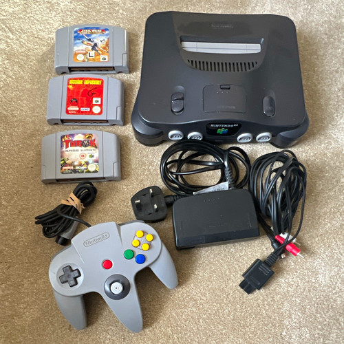 Nintendo black pal - pal, console