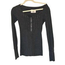 Aeropostale Vtg Y2k Ruffle Henley Fitted Top Long Sleeve Gray Elena Gilbert