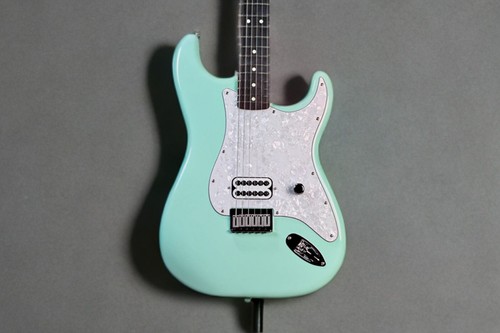 Fender tom delonge - tom,