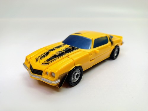 Deluxe class bumblebee - class,
