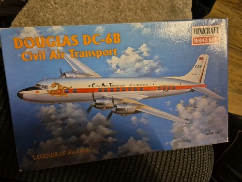 Minicraft 144 douglas 6b - minicraft, dc-6b