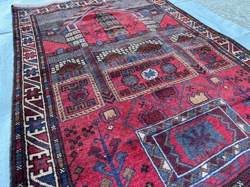 Red afghan baluchi turkmen - red,