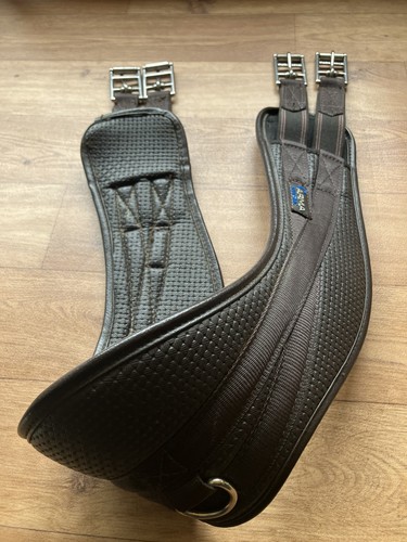 Shires arma anatomic - , girth