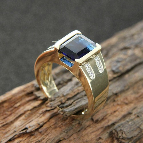 3ct emerald cut blue sapphire - 3ct,