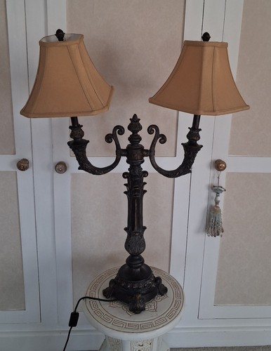Large heavy table lamp - heavy,