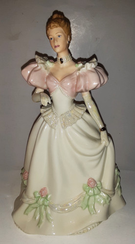 Lenox porcelain figurine ivory - porcelain,