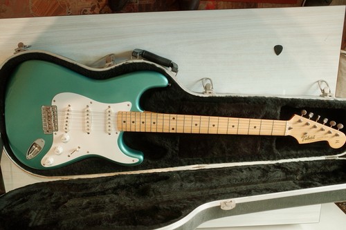 Tokai goldstar sound - tokai,