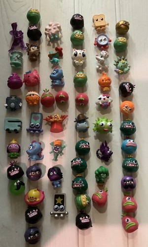 Bundle moshi monsters - of,