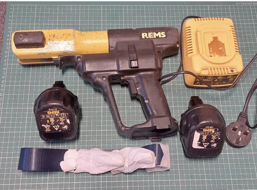 Rems akku press hydraulic pipe - akku,