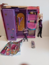 Hannah Montana Backstage