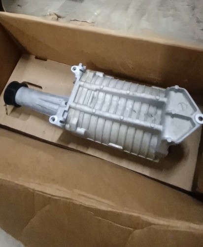 Eaton m112 roots - roots, supercharger