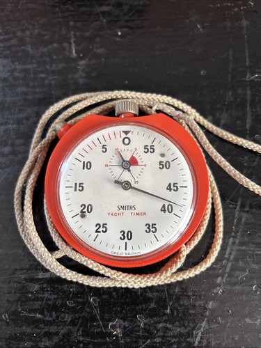 Vintage 1970 smiths - vintage, 1970’s