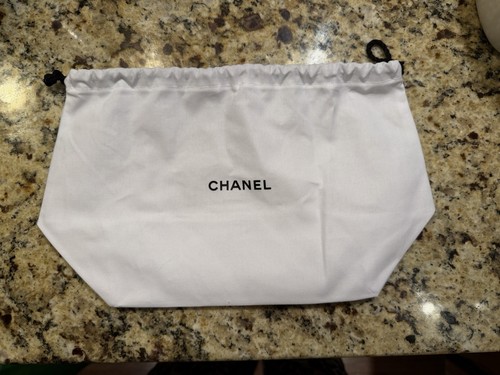 Authentic chanel dust - authentic,