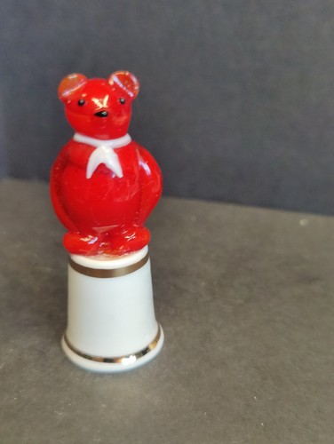 601 glass red teddy - glass,