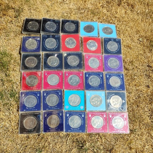 Job lot 30 royal - lot,