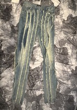 BoohooMAN Distressed Stripe Jeans – Light Blue – Size 28 – NEW Never Worn