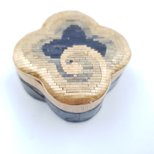 Straw work box pillbox - work,