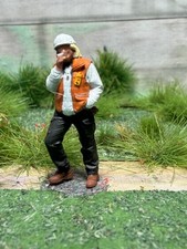 OO GAUGE 1/76 Scale Female