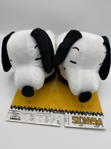 Snoopy peanuts slippers - peanuts,