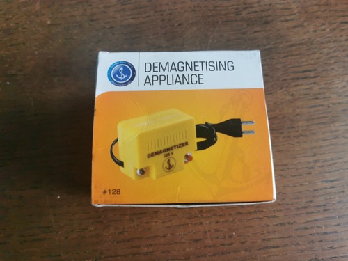Watchmaker demagnetiser used - watchmaker,