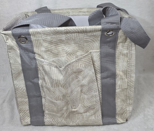 Thirty one small - thirty-one,