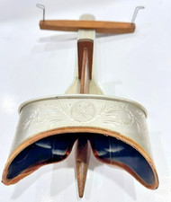 2312.3 - Antique 1895 HC White