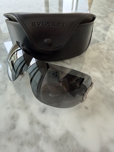 Bvlgari shield style