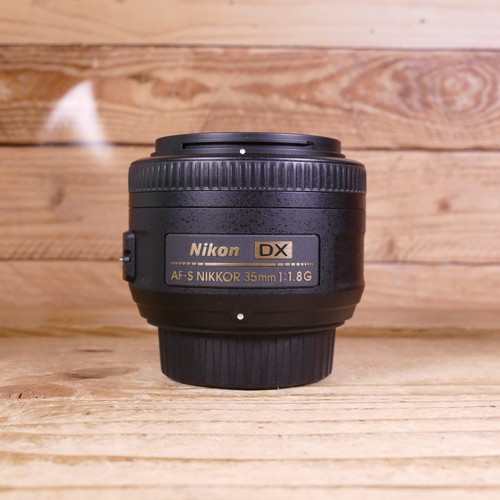 Used nikon 35mm 8 g - used, f1.8