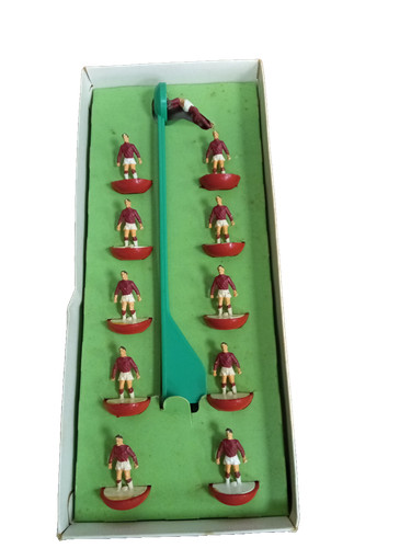 Subbuteo table soccer team - table,
