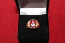 Vintage 10K Masonic Ring With