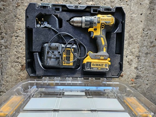 Dewalt dcd796 combi drill 18v - dewalt,