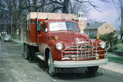 Vintage medium format - medium, color