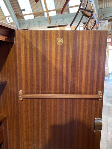 Pair plan mid century - mid,
