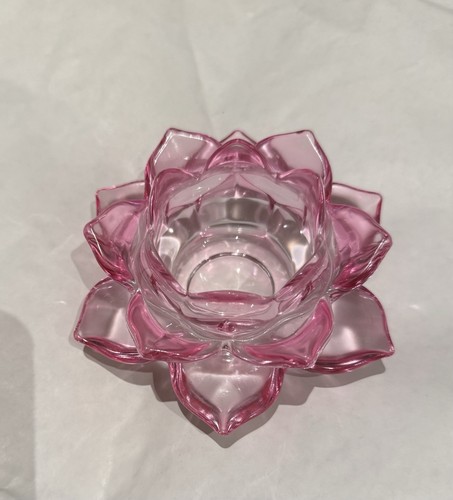 Pink nirvāṇa lotus - •,