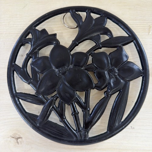Vintage cast iron trivet - cast,