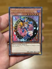 Dark Magician Girl (Red)