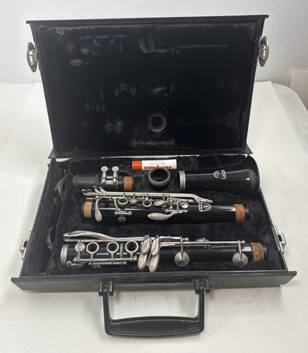 Holton clarinet c77214 with - holton,