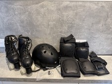 Light up roller skates, helmet, knee, elbow and wrist guards women’s size 5