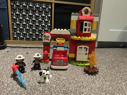 Lego duplo fire station 10903 - duplo,