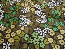 2.30m Unused Vintage 1960/1970s Retro Barkcloth Fabric ~ Flower Power