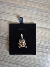 9ct Yellow Gold Frog Pendant With Cabochon Sapphire Eyes