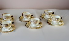 Six Wedgwood Gold Florentine