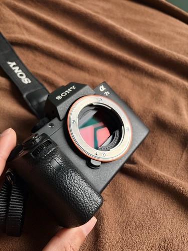 Sony mirrorless camera - mirrorless,