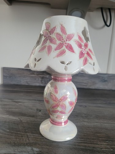 Tea light candle holder - light,