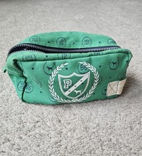 VICTORIA'S SECRET PINK MAKEUP