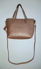 CLARKS LADIES 2 IN 1 GOLD HANDBAG & INNER BAG WITH AN ADJUSTABLE CROSSBODY STRAP