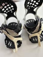 Ride Contraband Snowboard Bindings with V Strap System £200 New. Used / Working