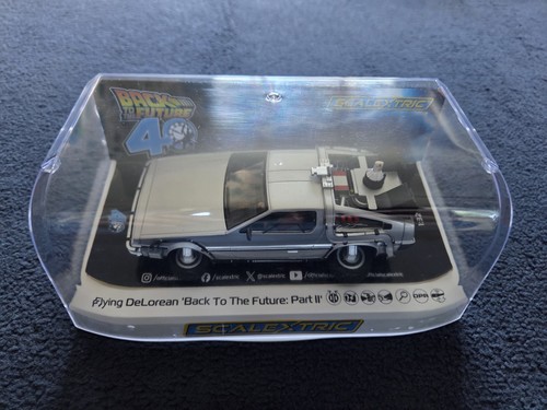 Scalextric flying delorean - flying,