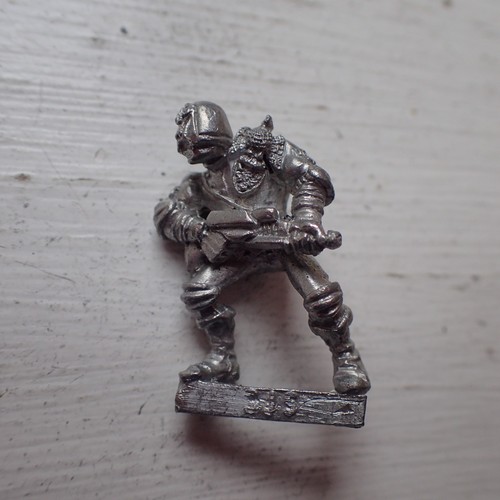 Citadel warhammer 80s judge - citadel,
